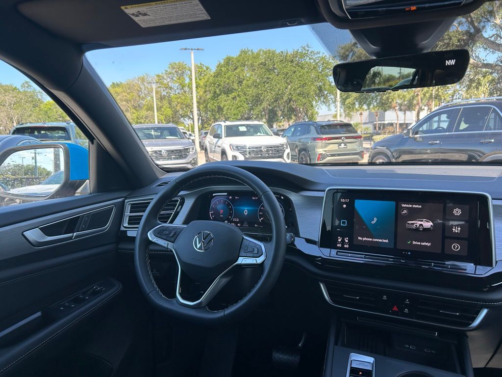2026 Volkswagen Atlas Cross Sport 2.0T SE Tampa FL