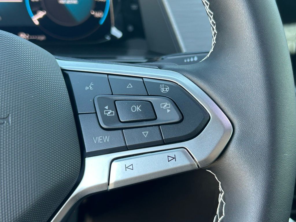 2026 Volkswagen Atlas Cross Sport 2.0T SE Tampa FL