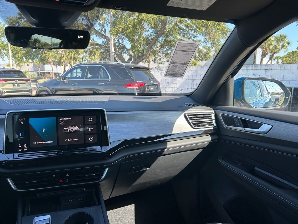 2026 Volkswagen Atlas Cross Sport 2.0T SE Tampa FL