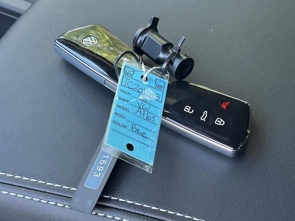 2026 Volkswagen Atlas Cross Sport 2.0T SE Tampa FL