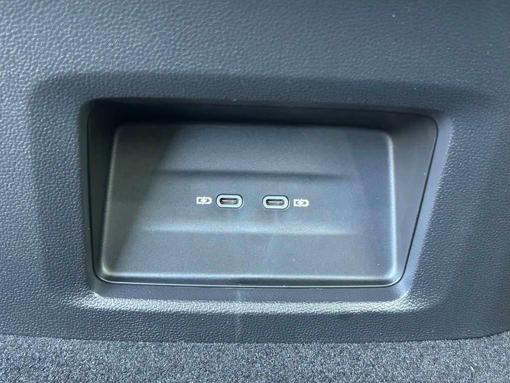 2026 Volkswagen Atlas Cross Sport 2.0T SE Tampa FL