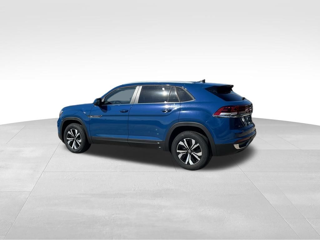 2026 Volkswagen Atlas Cross Sport 2.0T SE Tampa FL