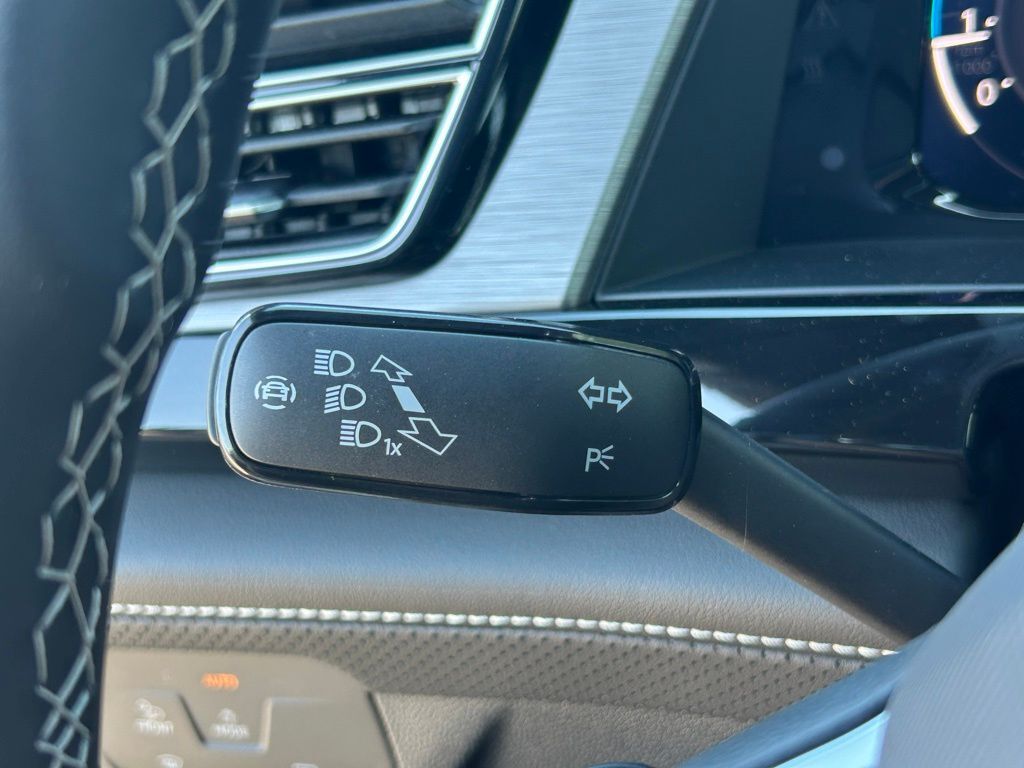 2026 Volkswagen Atlas Cross Sport 2.0T SE Tampa FL