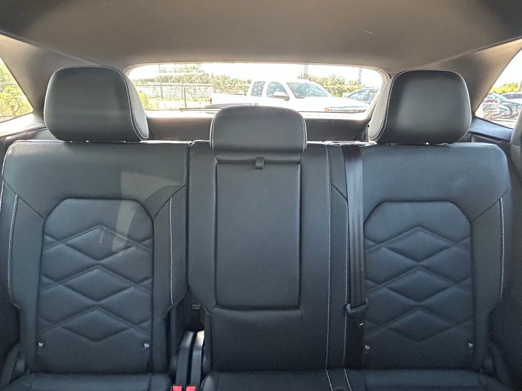 2026 Volkswagen Atlas Cross Sport 2.0T SE Tampa FL