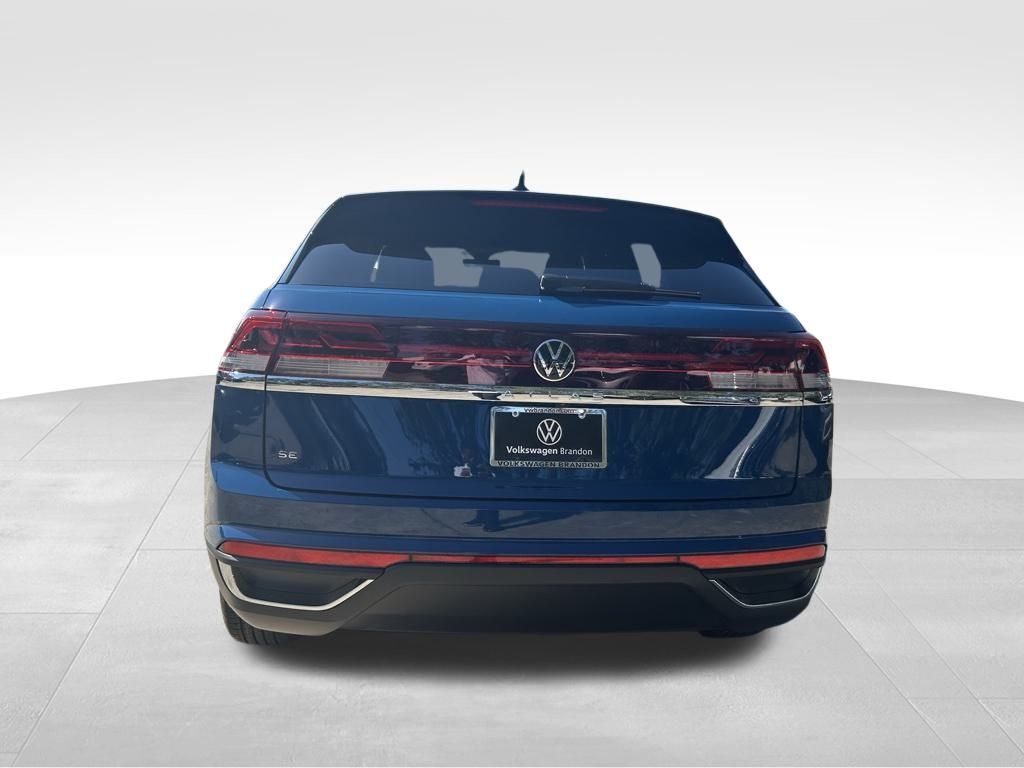 2026 Volkswagen Atlas Cross Sport 2.0T SE Tampa FL