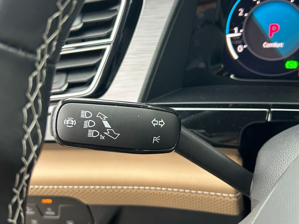 2026 Volkswagen Atlas Cross Sport 2.0T SE Tampa FL