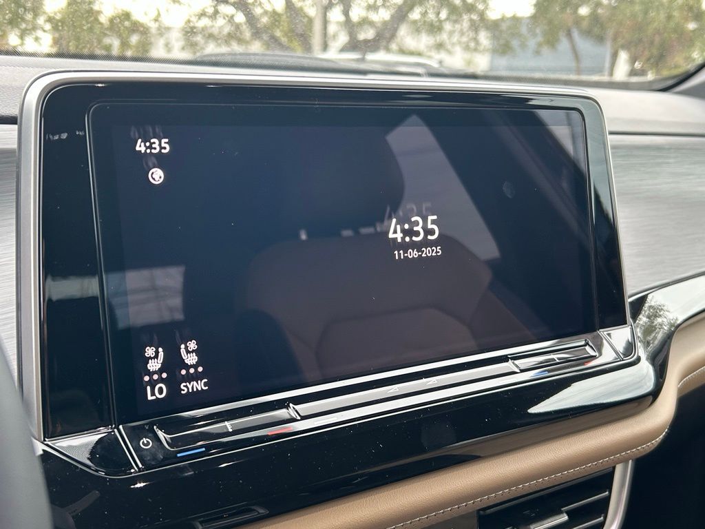 2026 Volkswagen Atlas Cross Sport 2.0T SE Tampa FL