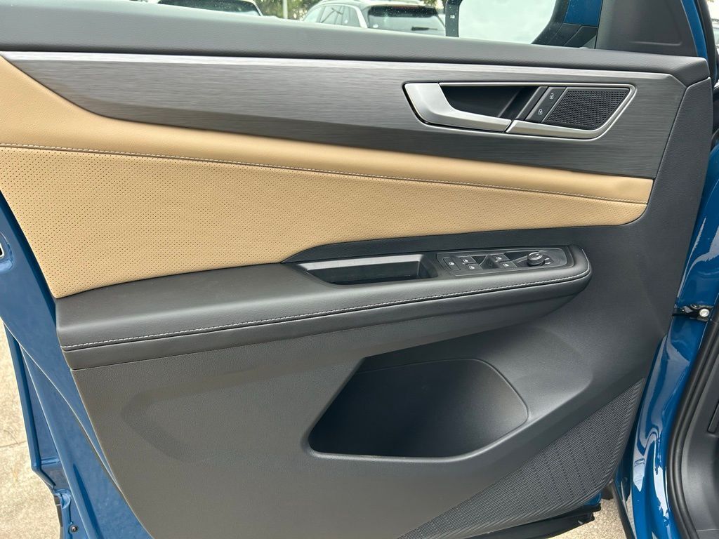 2026 Volkswagen Atlas Cross Sport 2.0T SE Tampa FL