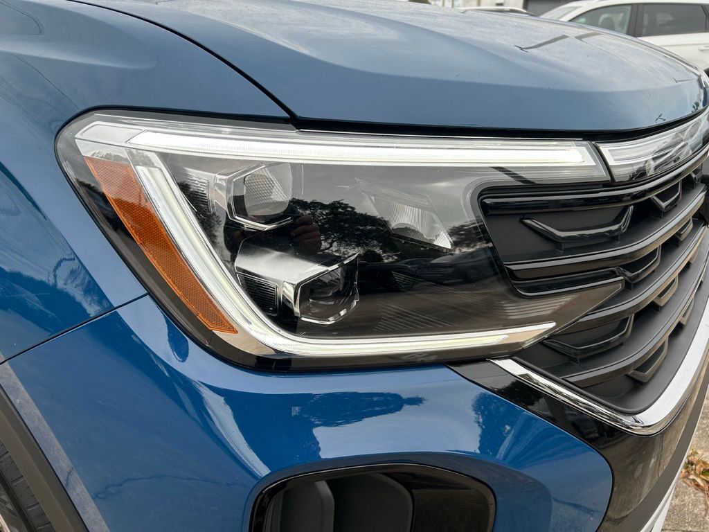 2026 Volkswagen Atlas Cross Sport 2.0T SE Tampa FL