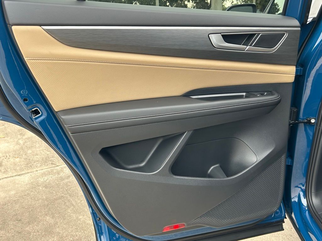 2026 Volkswagen Atlas Cross Sport 2.0T SE Tampa FL