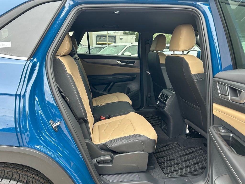 2026 Volkswagen Atlas Cross Sport 2.0T SE Tampa FL