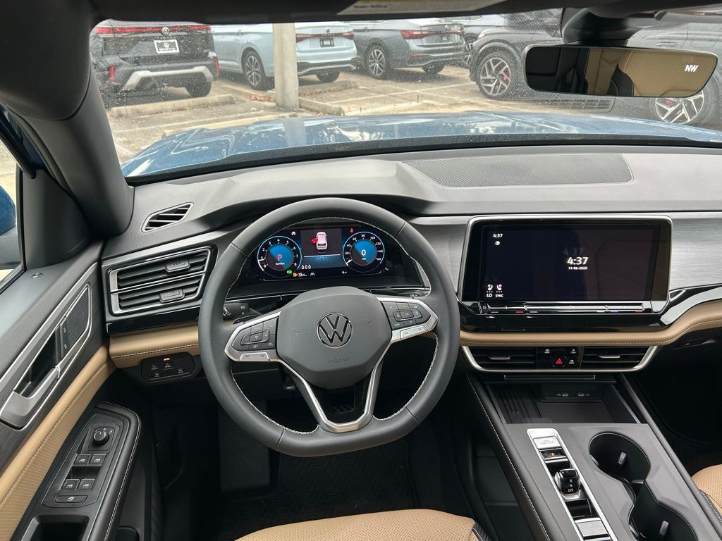 2026 Volkswagen Atlas Cross Sport 2.0T SE Tampa FL