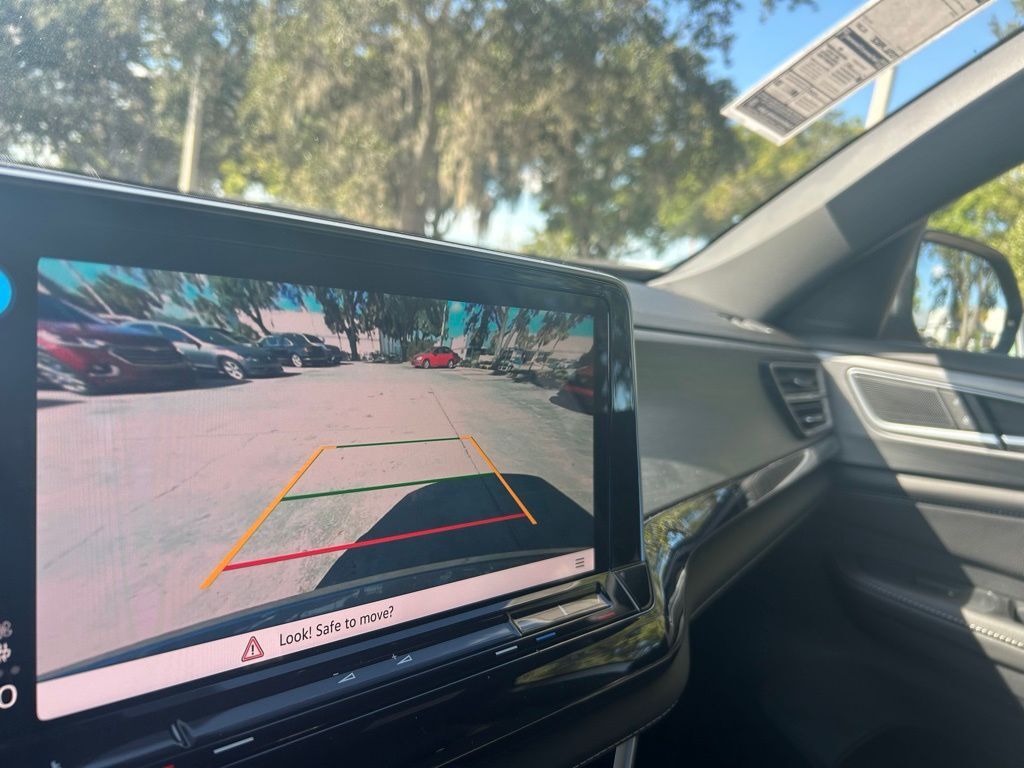 2026 Volkswagen Atlas Cross Sport 2.0T SE Tampa FL