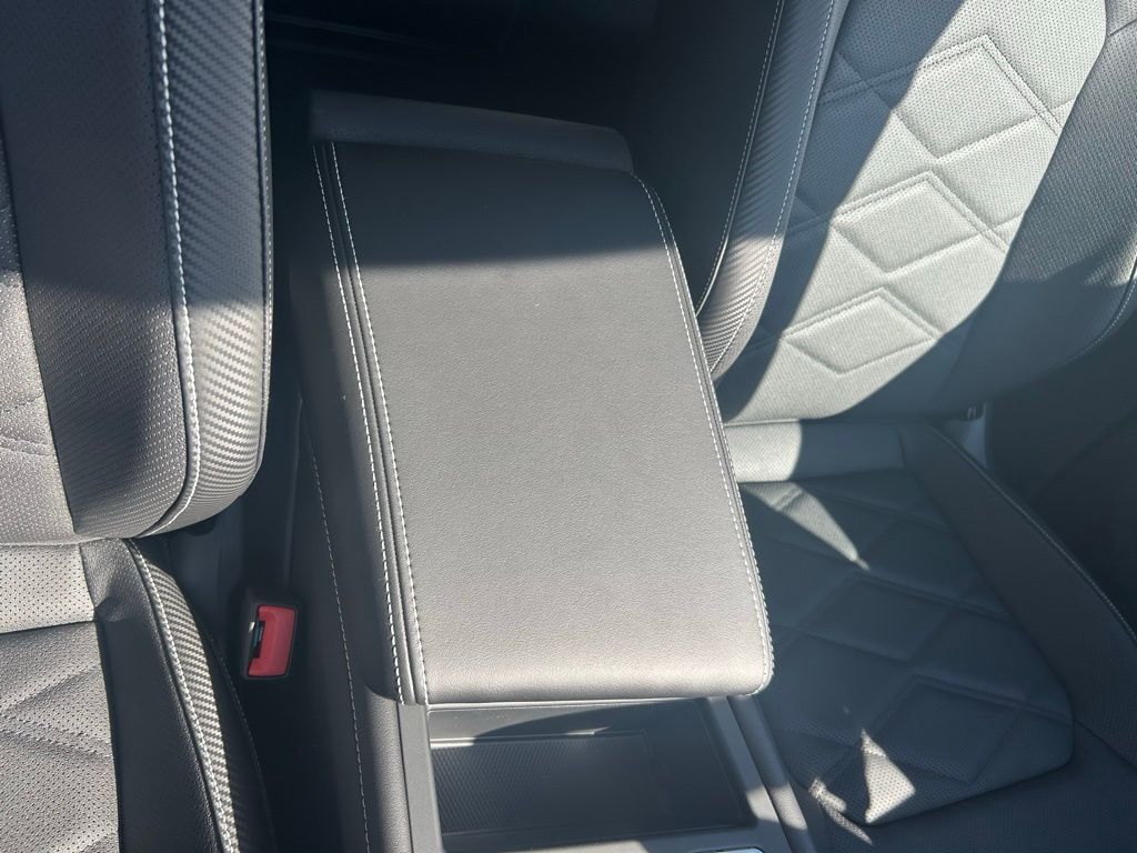 2026 Volkswagen Atlas Cross Sport 2.0T SE Tampa FL