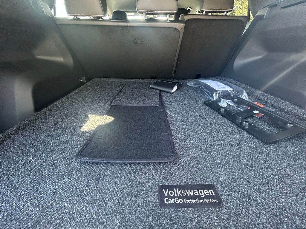 2026 Volkswagen Atlas Cross Sport 2.0T SE Tampa FL