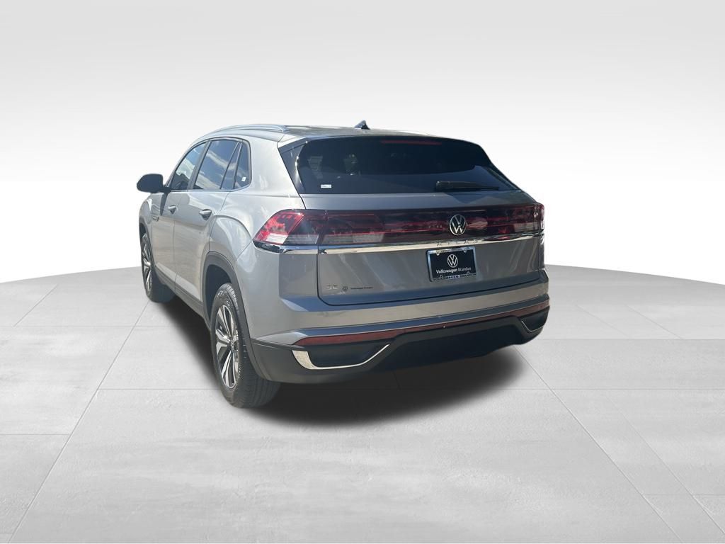 2026 Volkswagen Atlas Cross Sport 2.0T SE Tampa FL