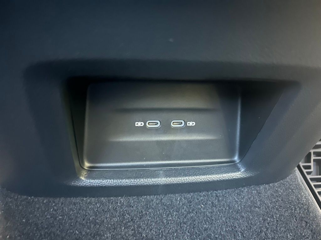 2026 Volkswagen Atlas Cross Sport 2.0T SE Tampa FL