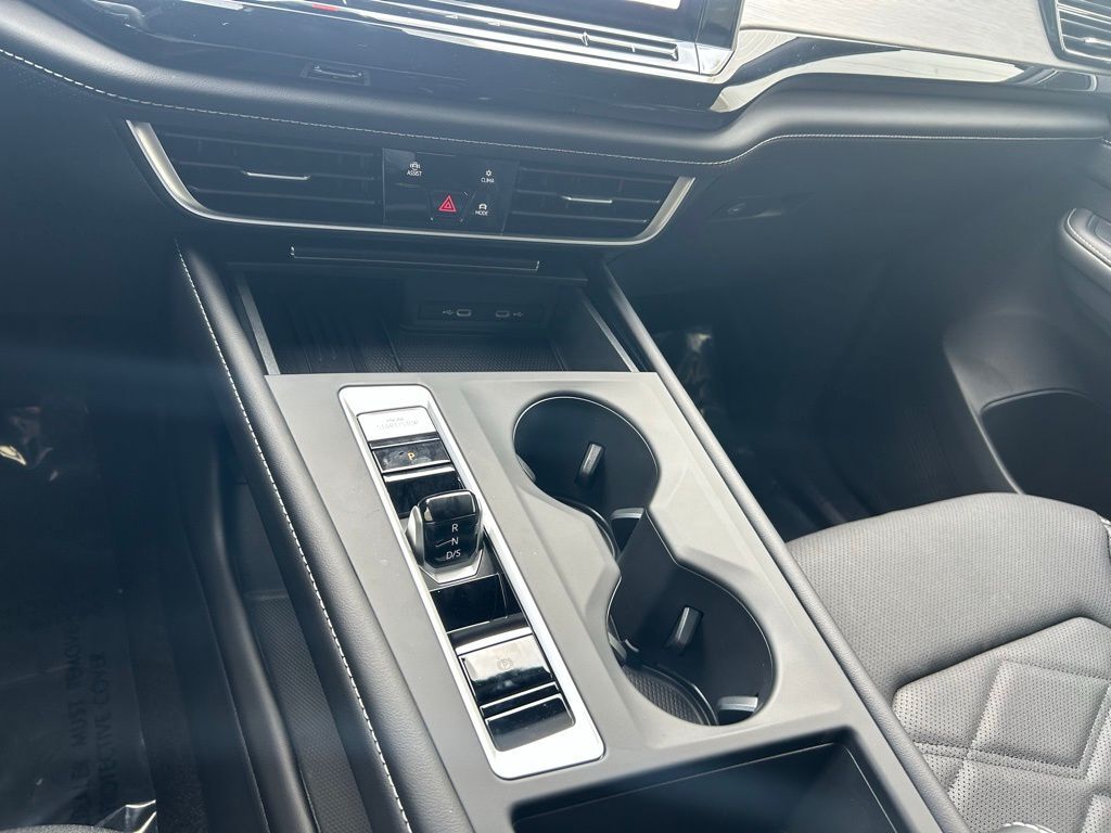 2026 Volkswagen Atlas Cross Sport 2.0T SE Tampa FL