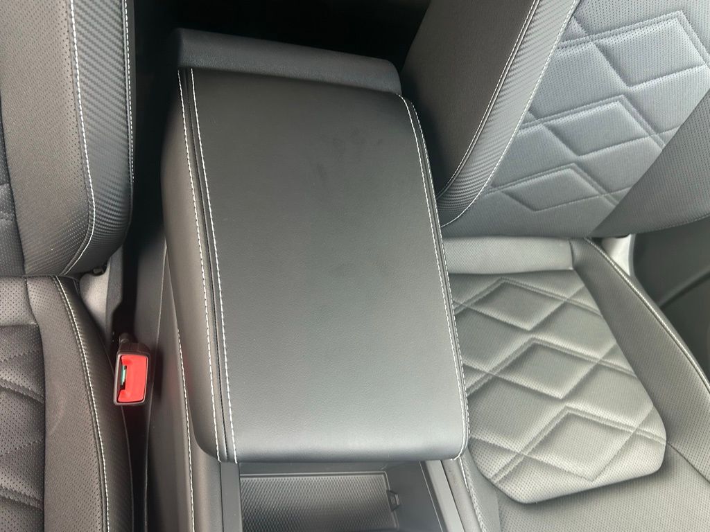 2026 Volkswagen Atlas Cross Sport 2.0T SE Tampa FL