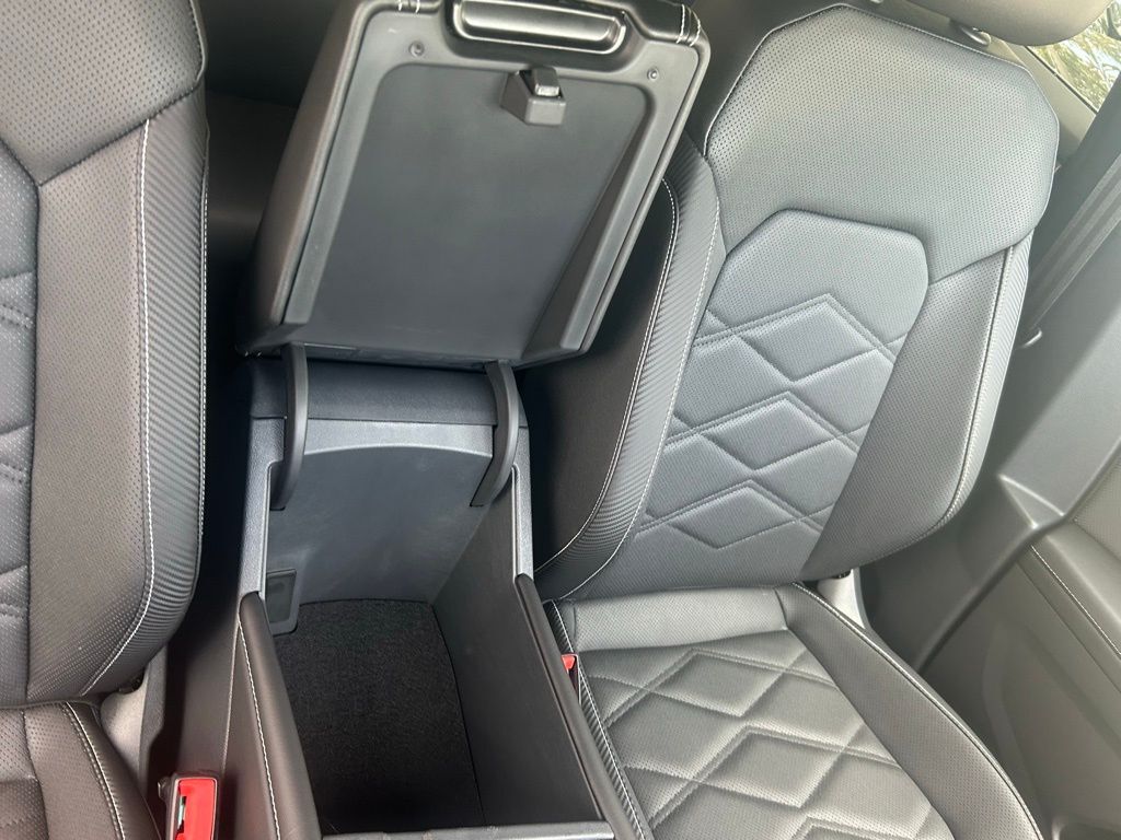 2026 Volkswagen Atlas Cross Sport 2.0T SE Tampa FL