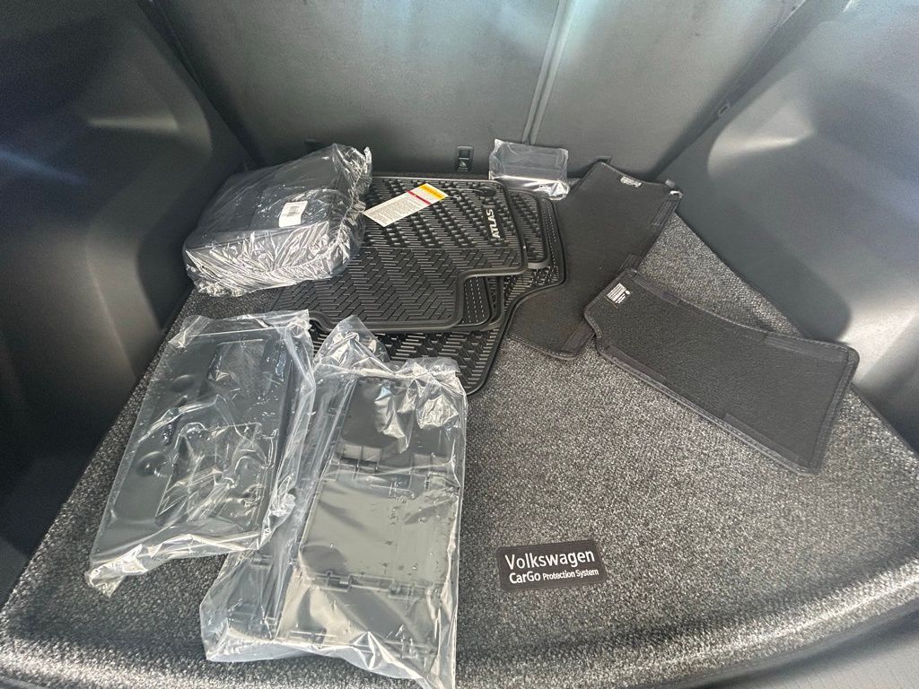 2026 Volkswagen Atlas Cross Sport 2.0T SE Tampa FL