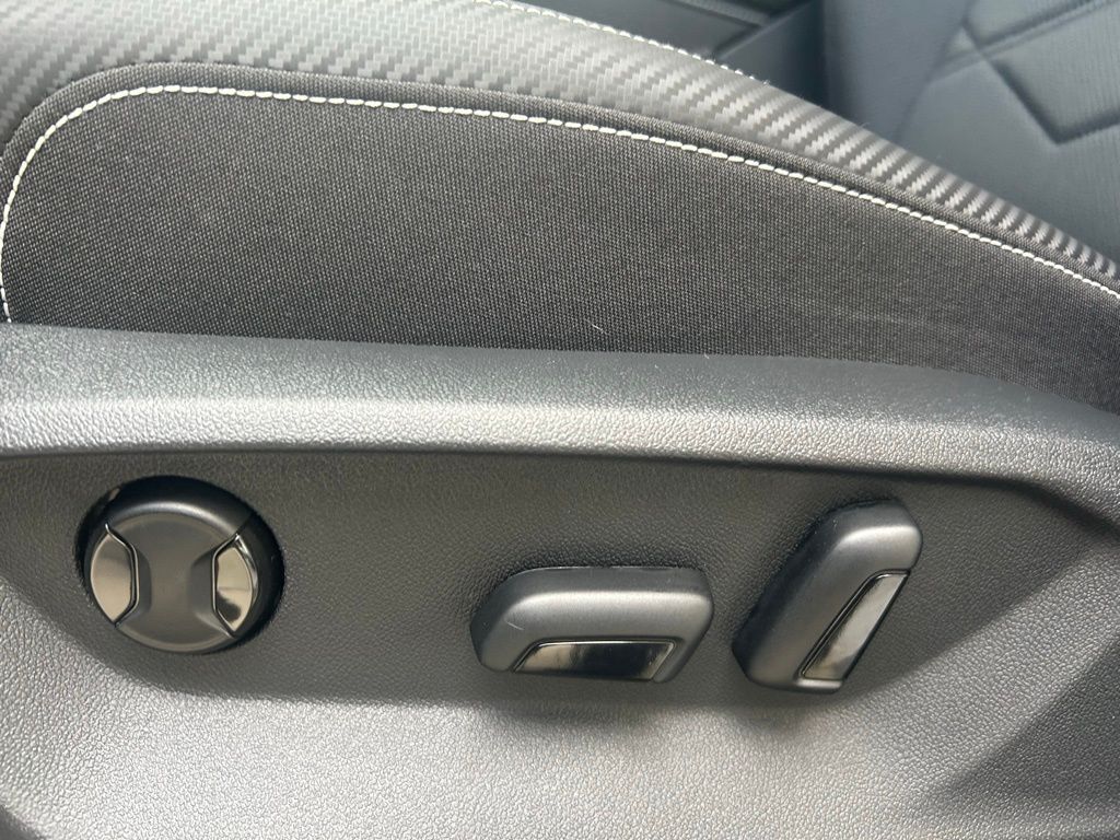 2026 Volkswagen Atlas Cross Sport 2.0T SE Tampa FL