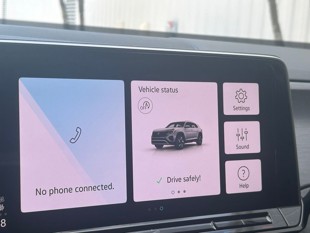 2026 Volkswagen Atlas Cross Sport 2.0T SE Tampa FL