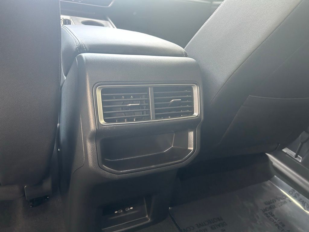 2026 Volkswagen Atlas Cross Sport 2.0T SE Tampa FL