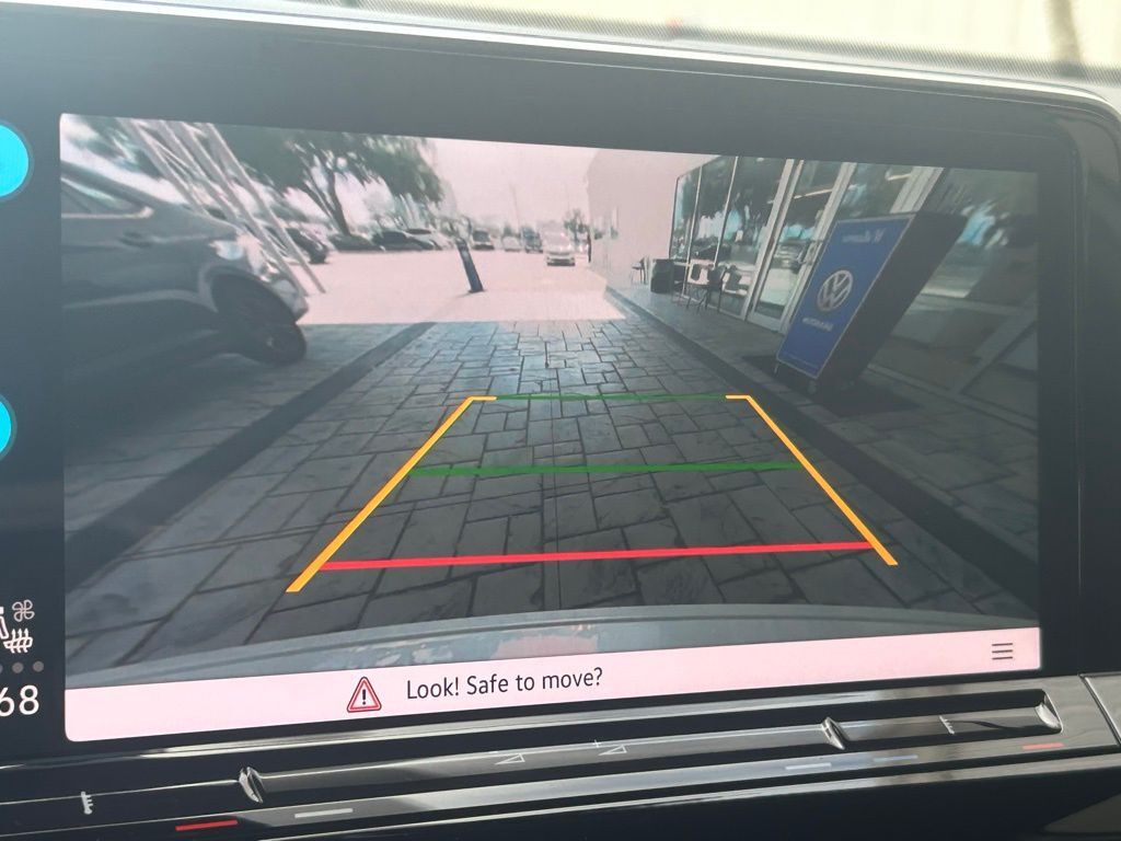 2026 Volkswagen Atlas Cross Sport 2.0T SE Tampa FL