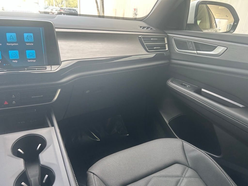 2026 Volkswagen Atlas Cross Sport 2.0T SE Tampa FL