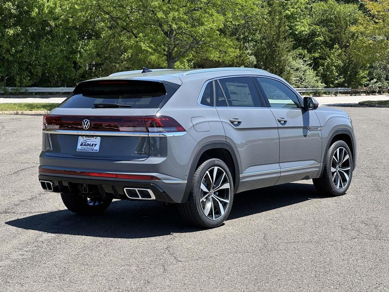 2026 Volkswagen Atlas Cross Sport 2.0T SEL Premium R-Line