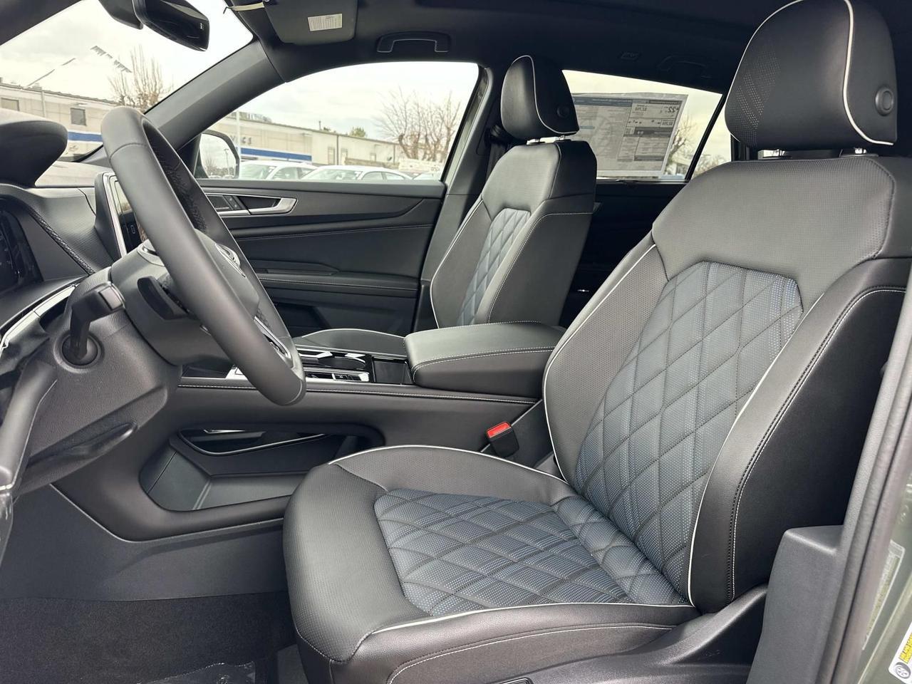 2026 Volkswagen Atlas Cross Sport 2.0T SEL Premium R-Line Woodbridge VA