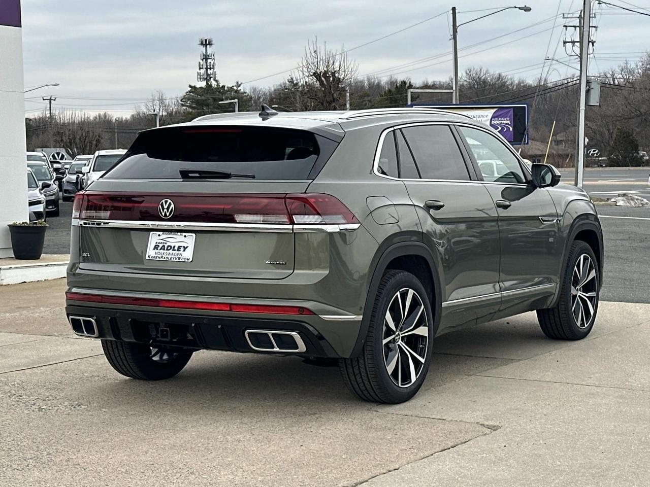 2026 Volkswagen Atlas Cross Sport 2.0T SEL Premium R-Line