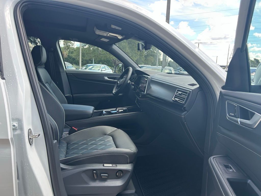 2026 Volkswagen Atlas Cross Sport 2.0T SEL Premium R-Line Tampa FL