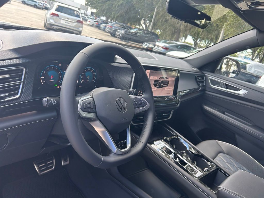 2026 Volkswagen Atlas Cross Sport 2.0T SEL Premium R-Line Tampa FL