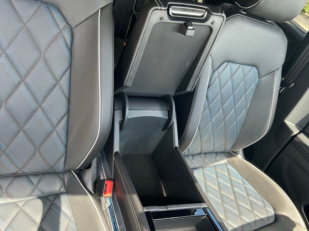 2026 Volkswagen Atlas Cross Sport 2.0T SEL Premium R-Line Tampa FL