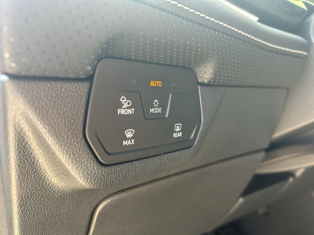 2026 Volkswagen Atlas Cross Sport 2.0T SEL Premium R-Line Tampa FL