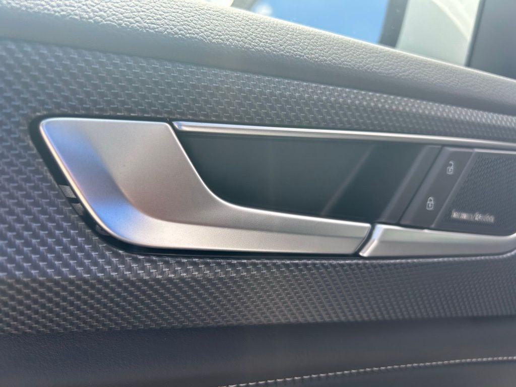 2026 Volkswagen Atlas Cross Sport 2.0T SEL Premium R-Line Tampa FL