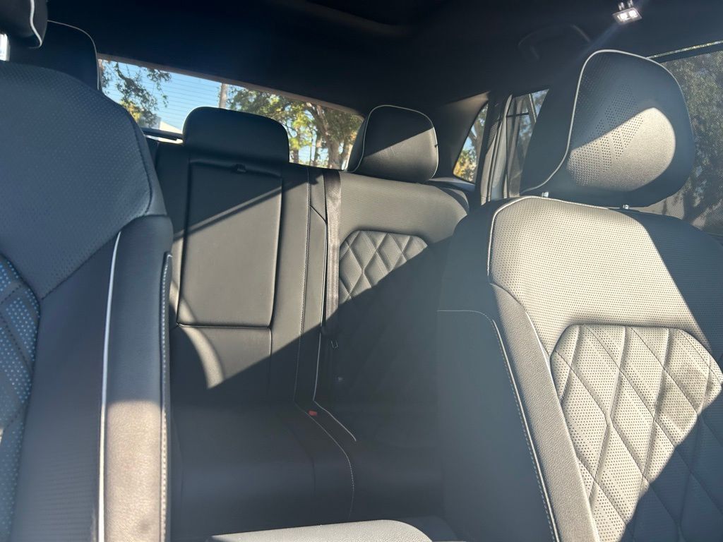 2026 Volkswagen Atlas Cross Sport 2.0T SEL Premium R-Line Tampa FL