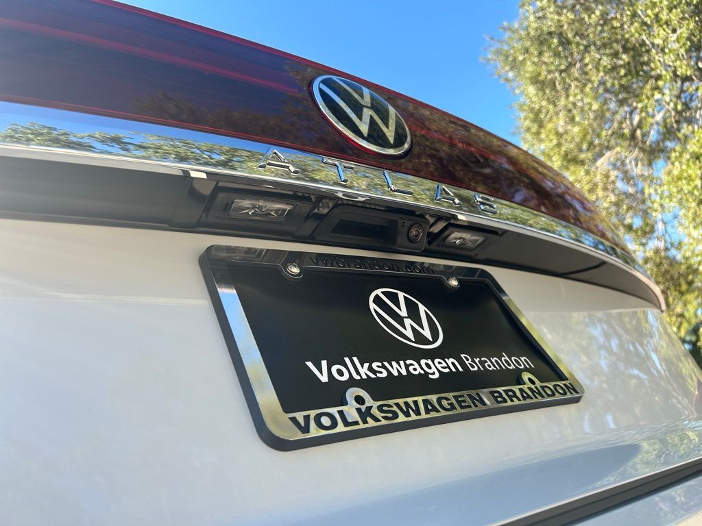 2026 Volkswagen Atlas Cross Sport 2.0T SEL Premium R-Line Tampa FL