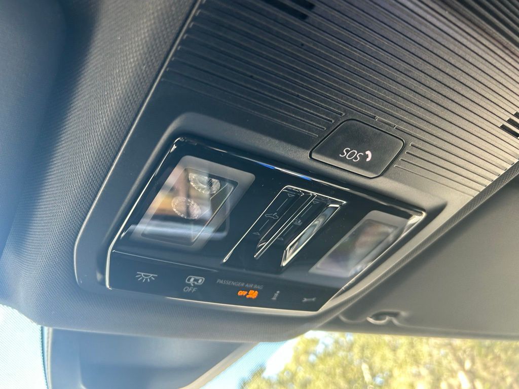 2026 Volkswagen Atlas Cross Sport 2.0T SEL Premium R-Line Tampa FL