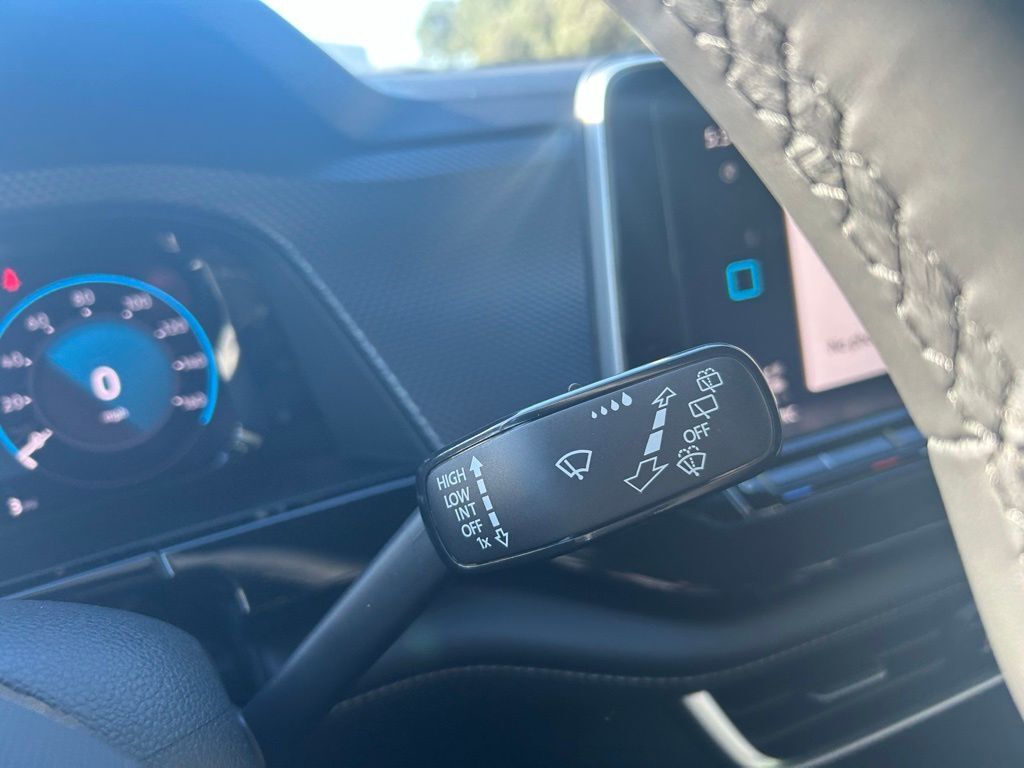 2026 Volkswagen Atlas Cross Sport 2.0T SEL Premium R-Line Tampa FL