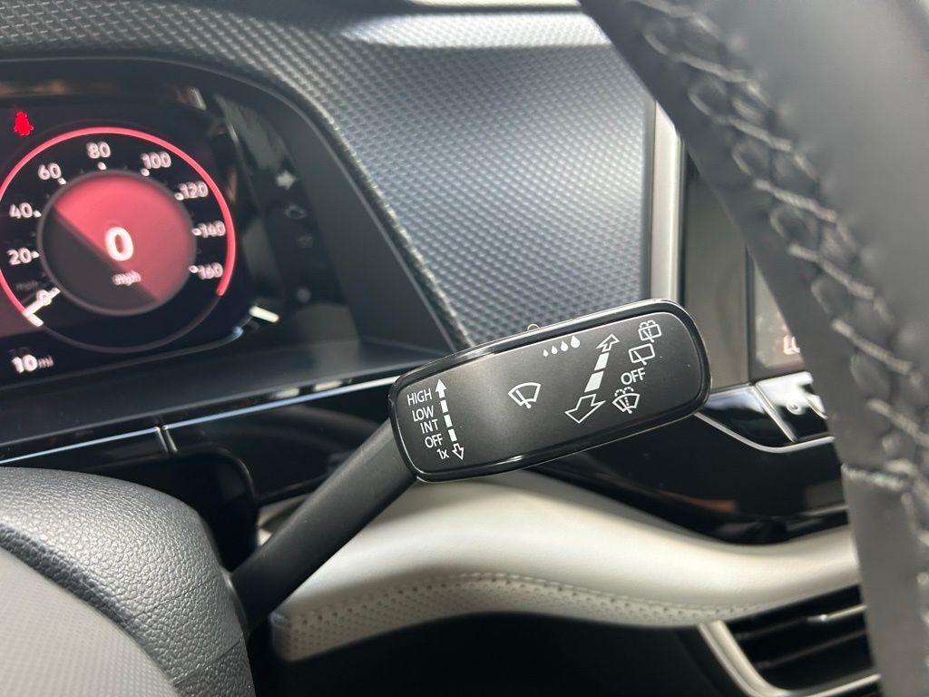 2026 Volkswagen Atlas Cross Sport 2.0T SEL Premium R-Line Tampa FL