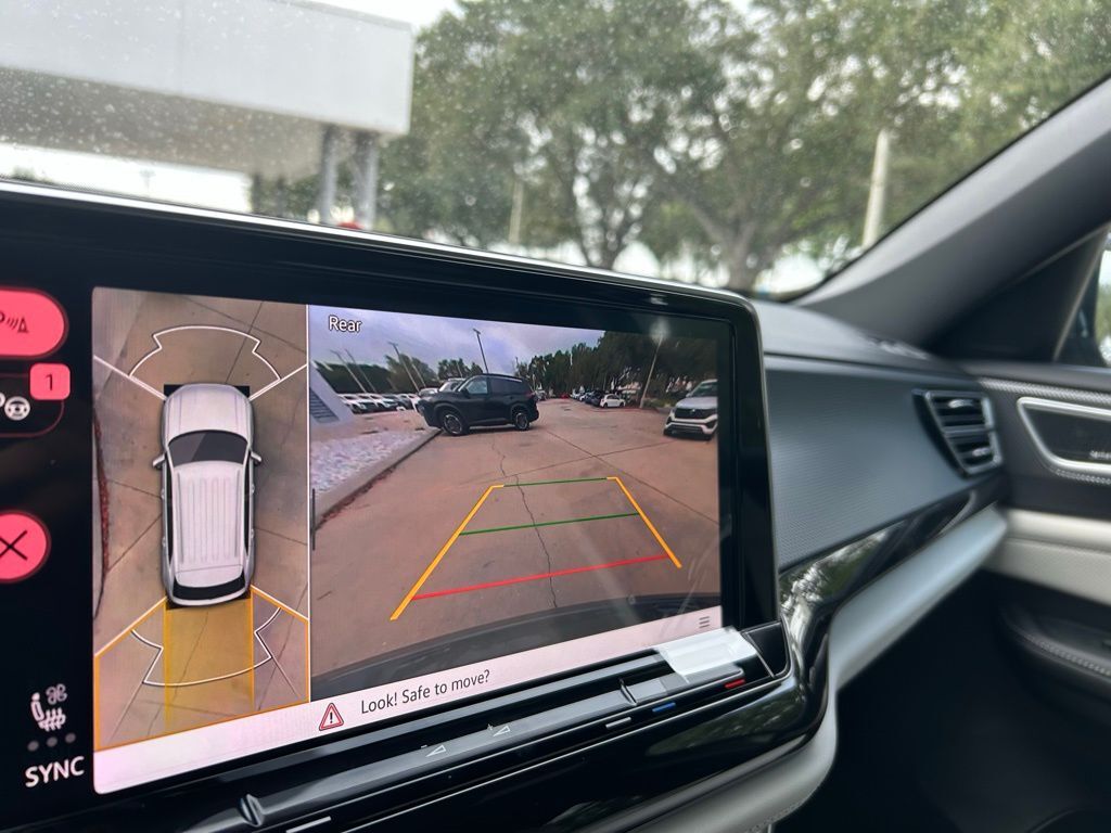 2026 Volkswagen Atlas Cross Sport 2.0T SEL Premium R-Line Tampa FL