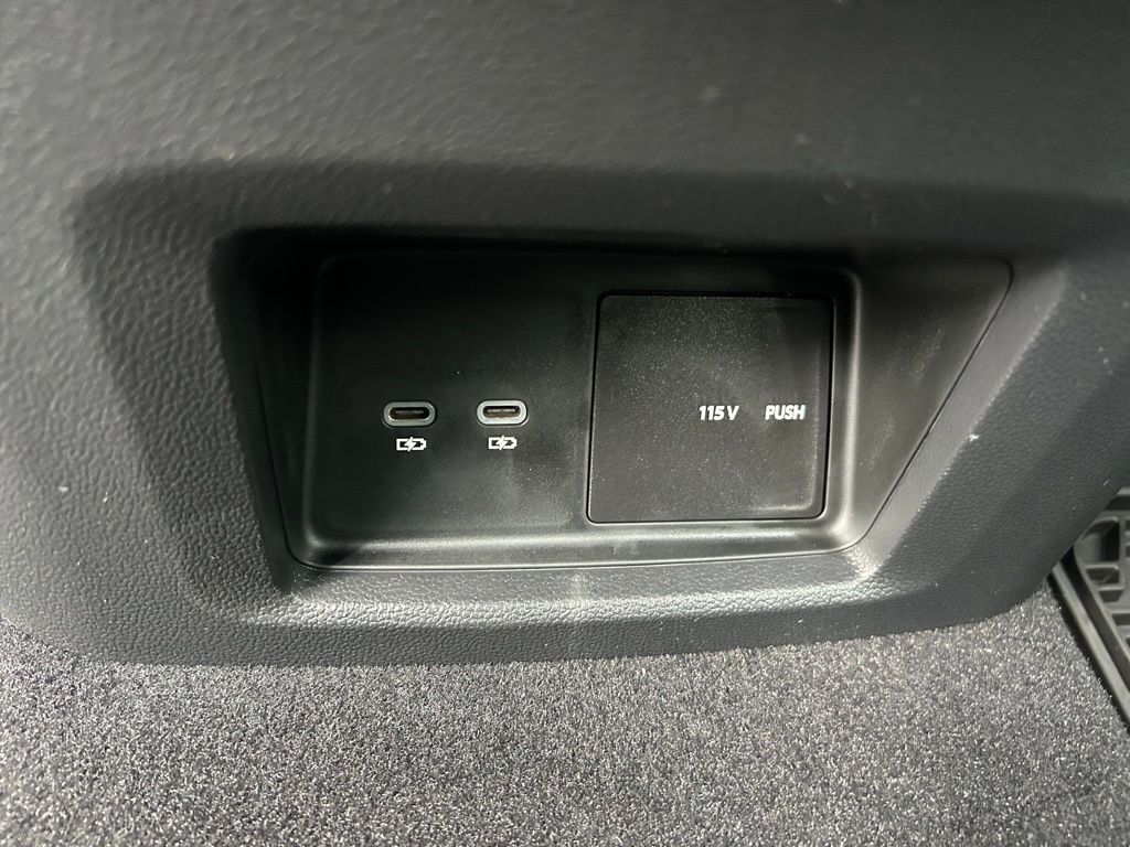 2026 Volkswagen Atlas Cross Sport 2.0T SEL Premium R-Line Tampa FL