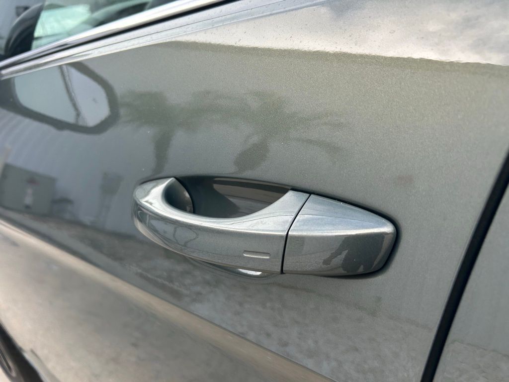 2026 Volkswagen Atlas Cross Sport 2.0T SEL Premium R-Line Tampa FL