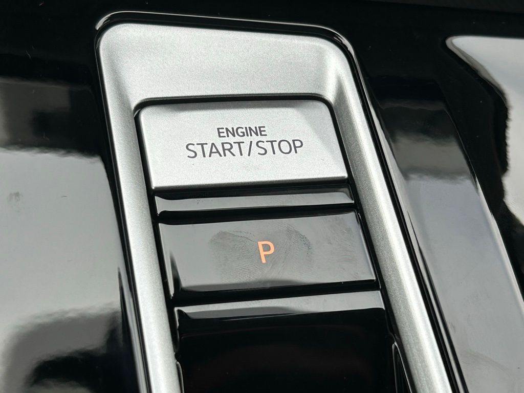 2026 Volkswagen Atlas Cross Sport 2.0T SEL Premium R-Line Tampa FL