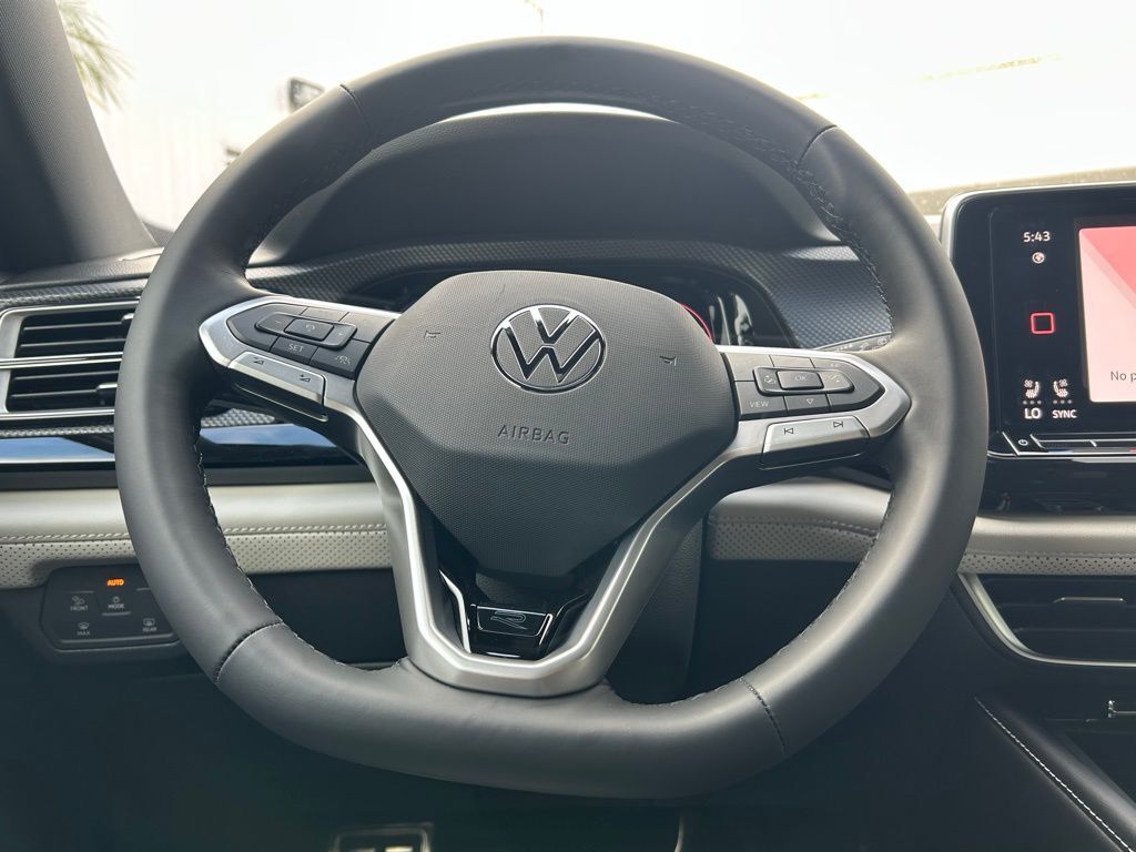 2026 Volkswagen Atlas Cross Sport 2.0T SEL Premium R-Line Tampa FL