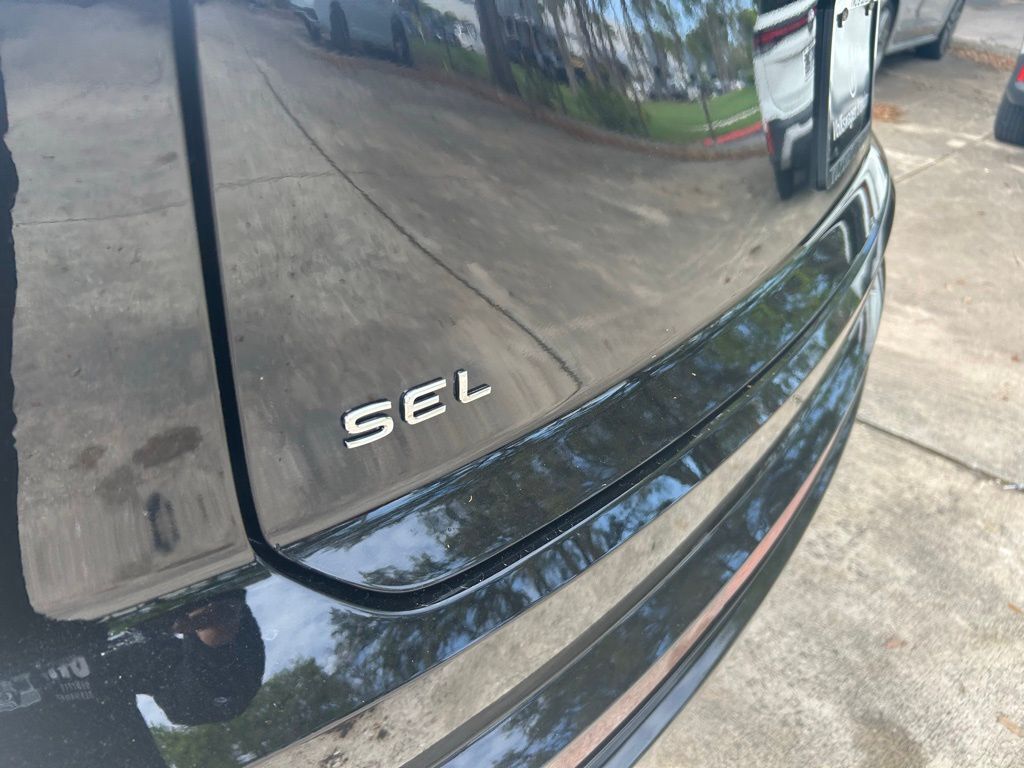 2026 Volkswagen Atlas Cross Sport 2.0T SEL Premium R-Line Tampa FL