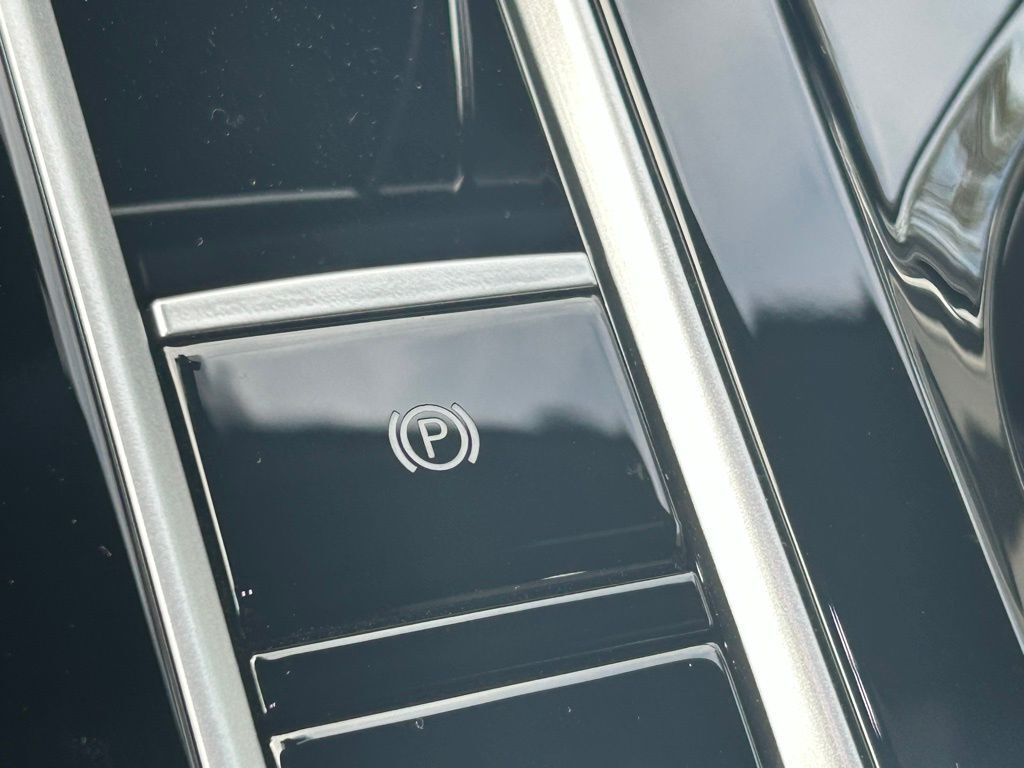 2026 Volkswagen Atlas Cross Sport 2.0T SEL Premium R-Line Tampa FL